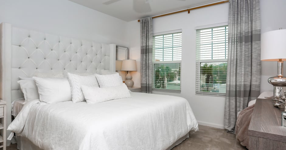 NEXPOINT OASIS DST - bedroom